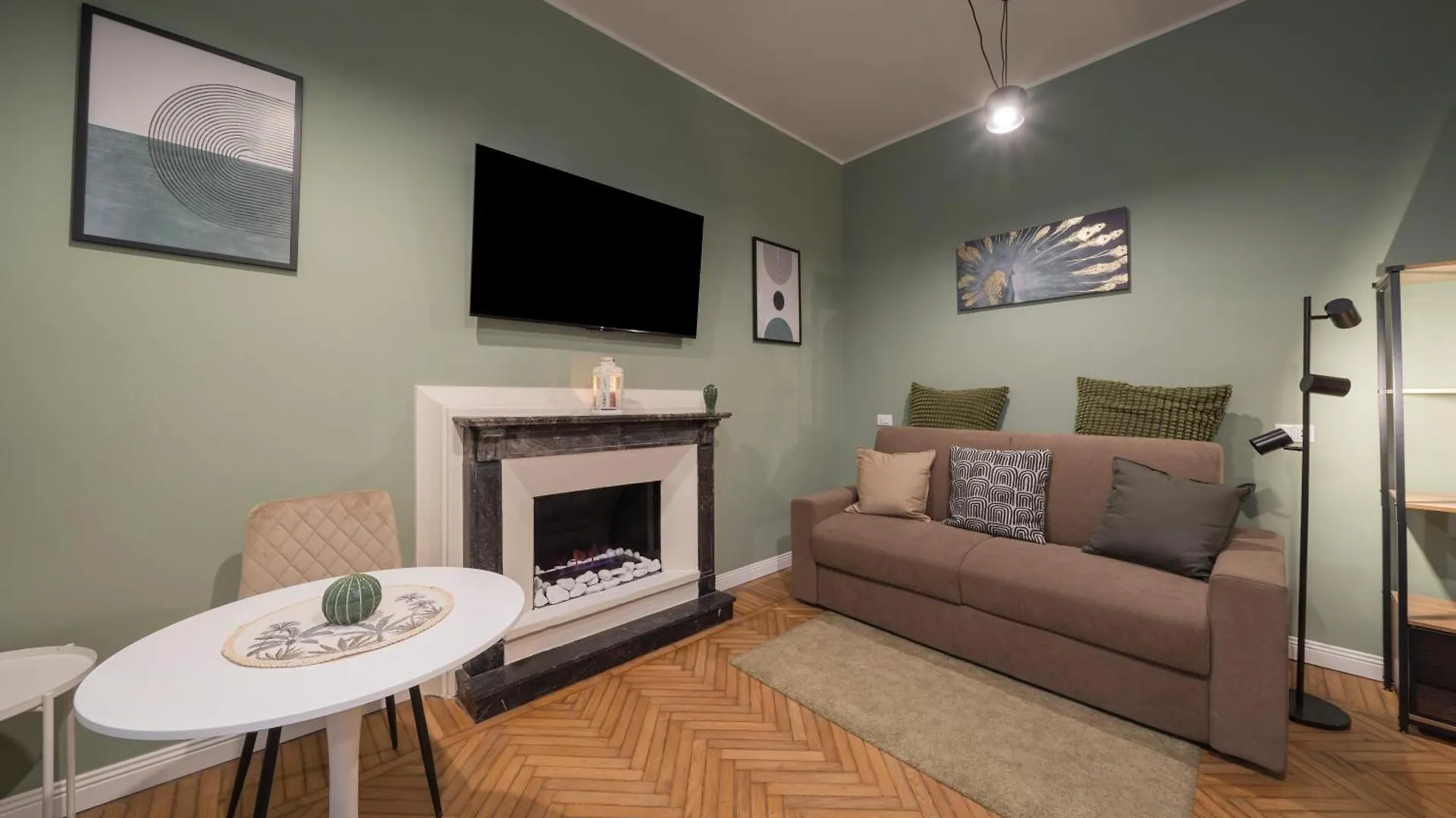 Bed & Breakfast Loreto Prestige - Parking Free & Bulb Gym Milan Italy