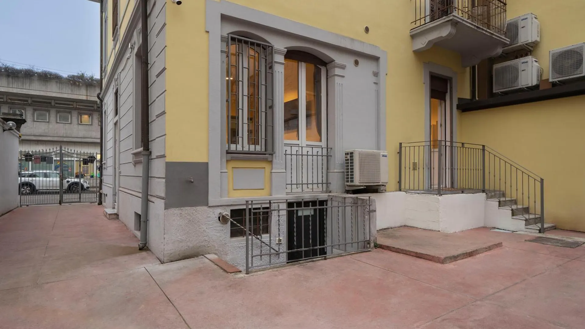 Loreto Prestige - Parking Free & Bulb Gym Milan Bed & Breakfast