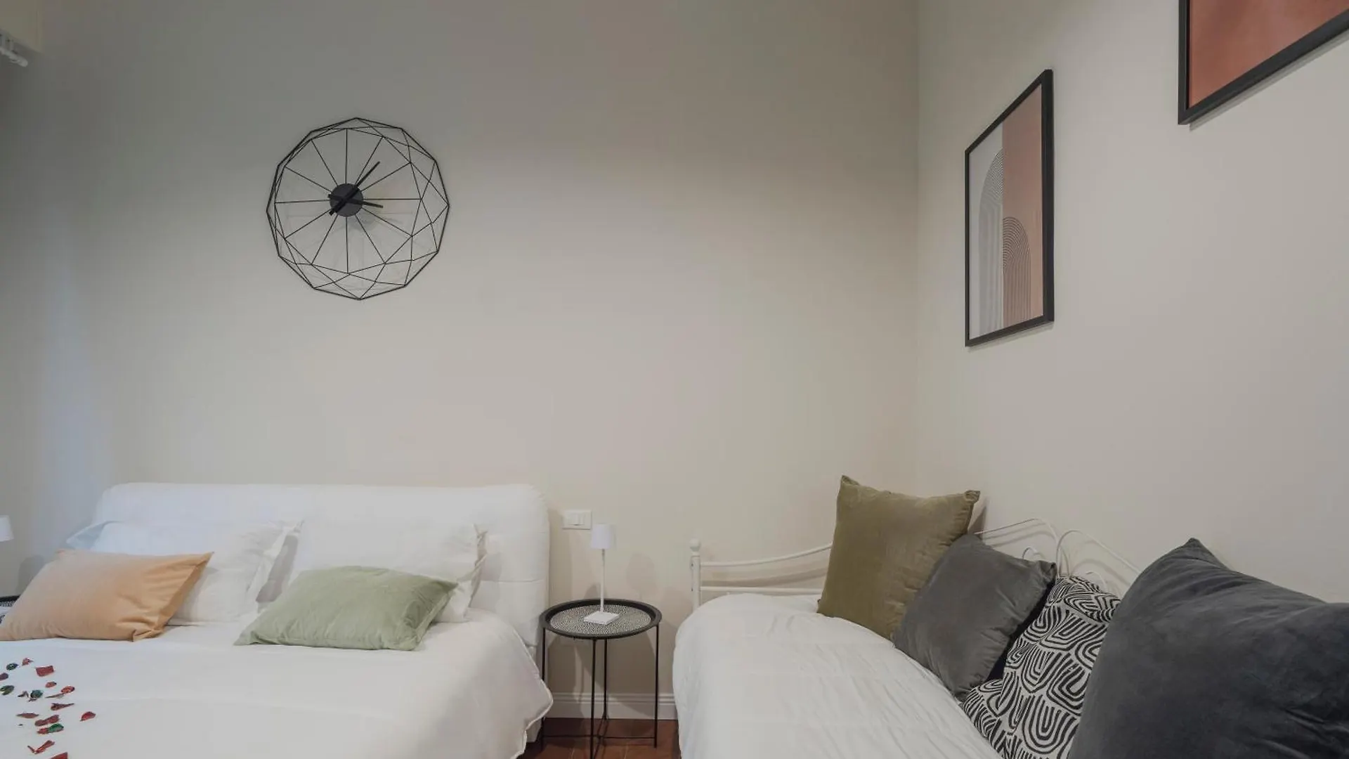 Bed & Breakfast Loreto Prestige - Parking Free & Bulb Gym Milan