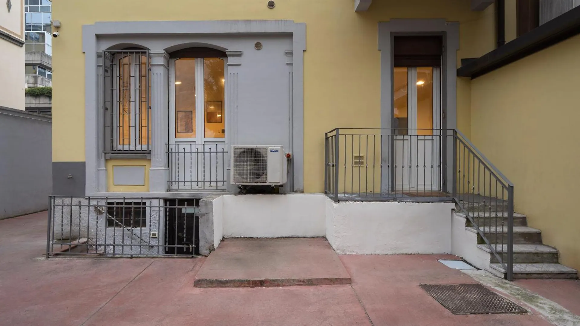 Bed & Breakfast Loreto Prestige - Parking Free & Bulb Gym Milan