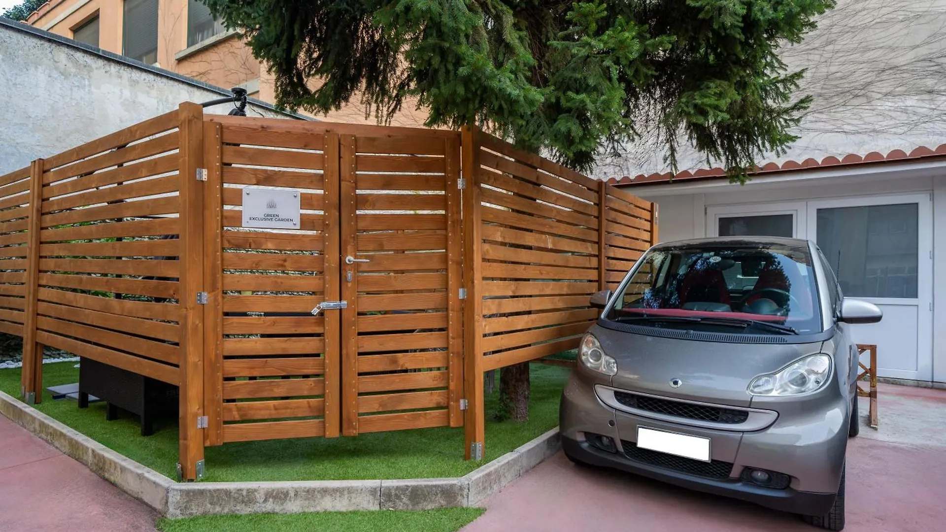 Bed & Breakfast Loreto Prestige - Parking Free & Bulb Gym Milan Italy
